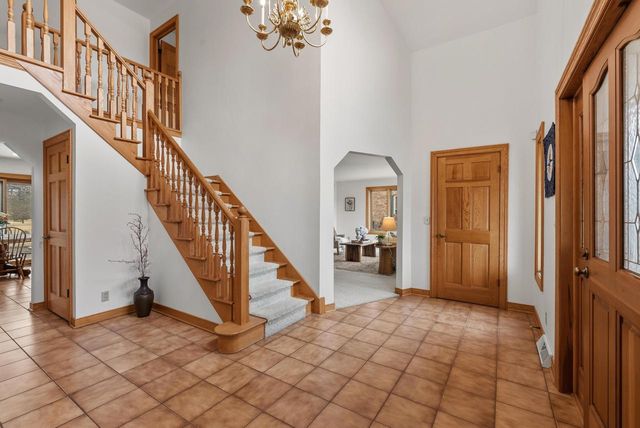 12605 N St Anne LANE, Mequon, WI 53092