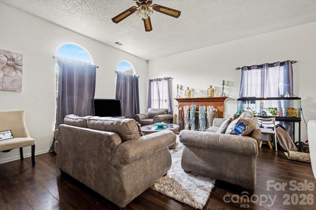 7925 Turquoise Drive, Charlotte, NC 28215