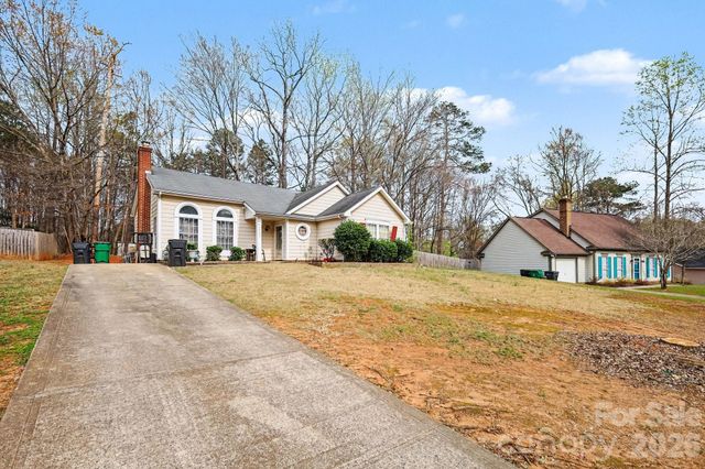 7925 Turquoise Drive, Charlotte, NC 28215