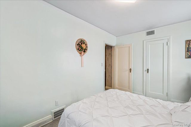 5732 138th Street, Flushing, NY 11355