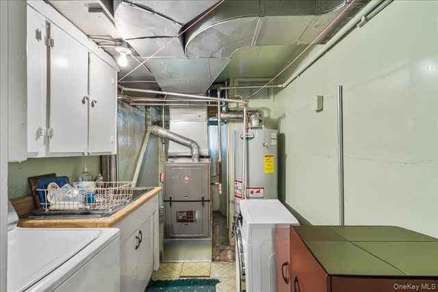 5732 138th Street, Flushing, NY 11355