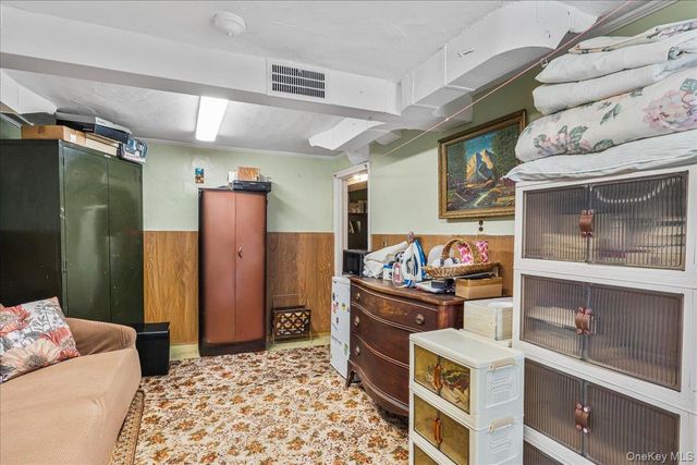 5732 138th Street, Flushing, NY 11355