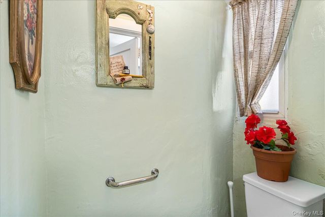 5732 138th Street, Flushing, NY 11355