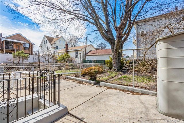 5732 138th Street, Flushing, NY 11355