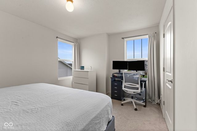 1398 Sarah Way, Avon, IN 46123