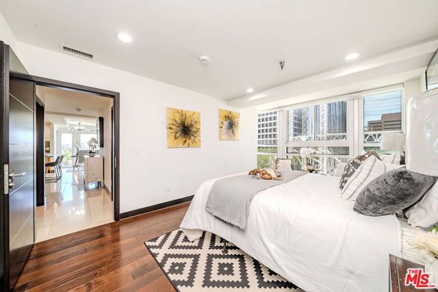 702 S Serrano Avenue 605, Los Angeles, CA 90005