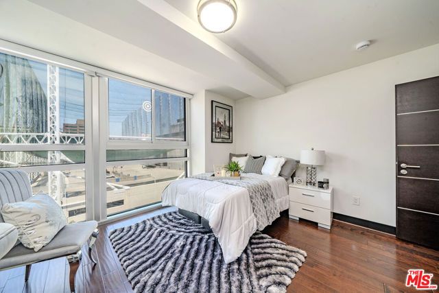 702 S Serrano Avenue 605, Los Angeles, CA 90005