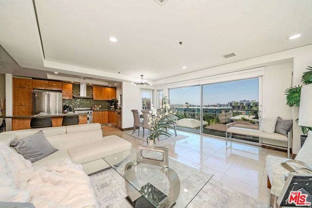 702 S Serrano Avenue 605, Los Angeles, CA 90005