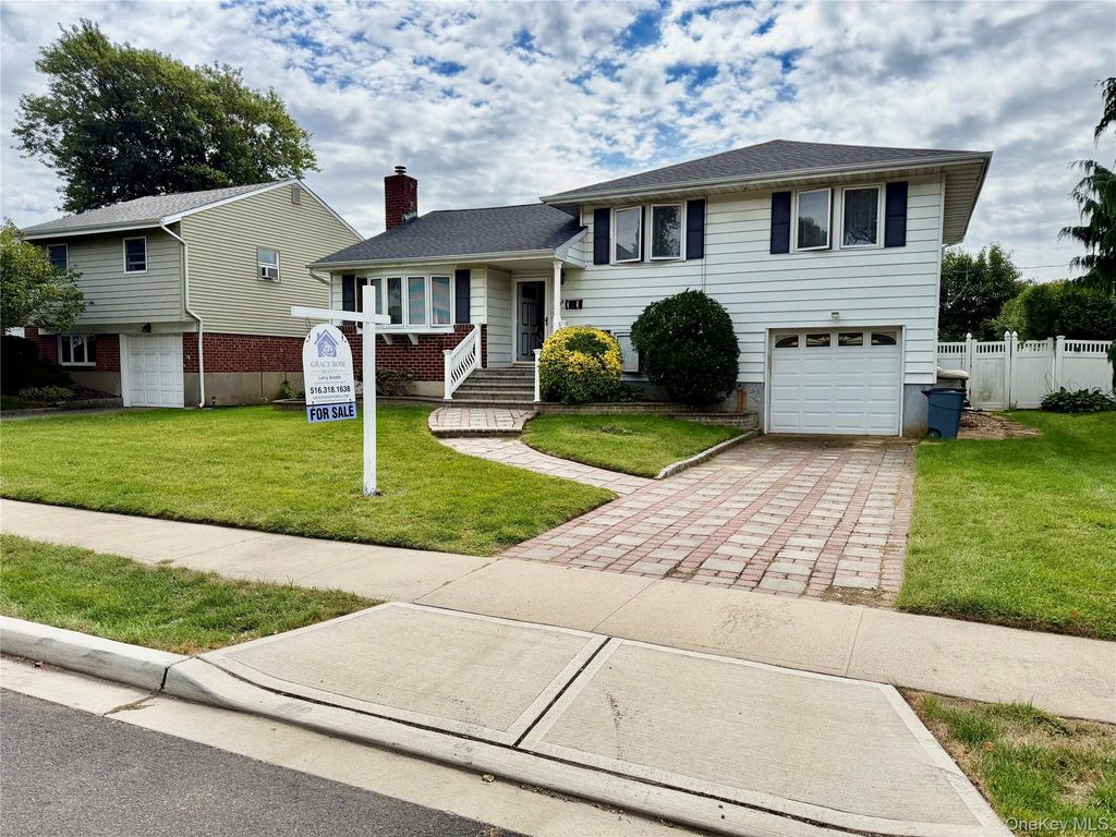 3938 Bernice Road, Seaford, NY 11783 — exterior
