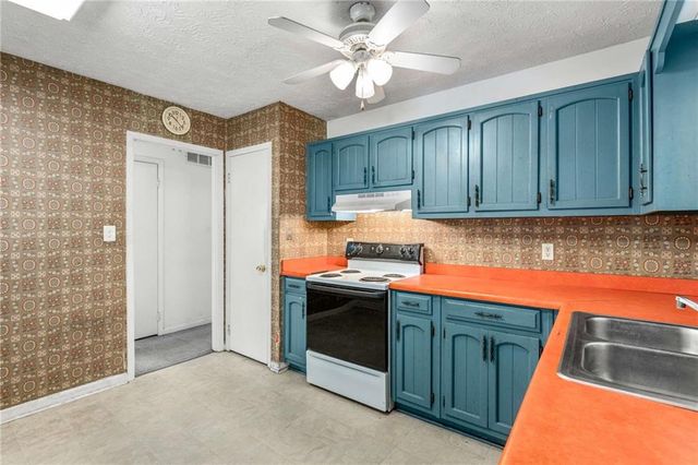 3106 Sasanqua SW Lane, Marietta, GA 30008