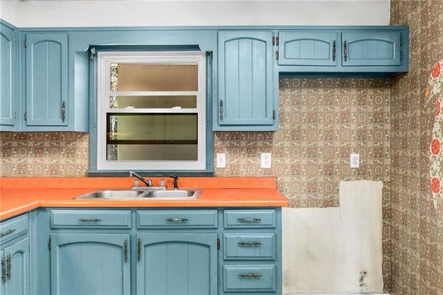 3106 Sasanqua SW Lane, Marietta, GA 30008