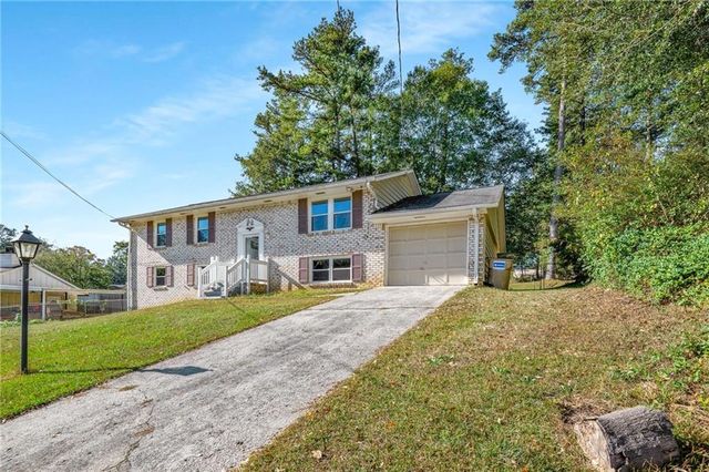 3106 Sasanqua SW Lane, Marietta, GA 30008