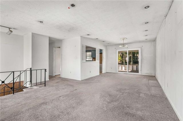 3106 Sasanqua SW Lane, Marietta, GA 30008