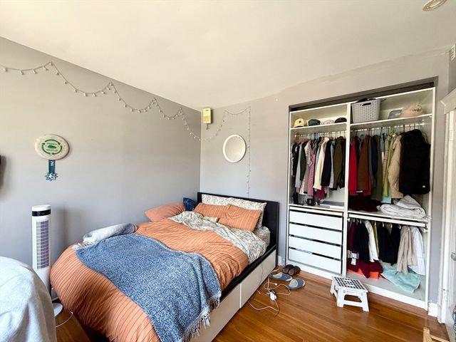 335 S Huntington 1, Boston, MA 02130