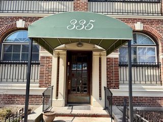 335 S Huntington 1, Boston, MA 02130