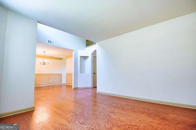 1721 Bridle Road, Lawrenceville, GA 30043