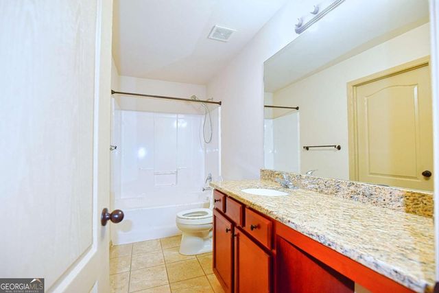 1721 Bridle Road, Lawrenceville, GA 30043