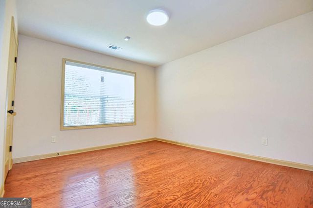 1721 Bridle Road, Lawrenceville, GA 30043