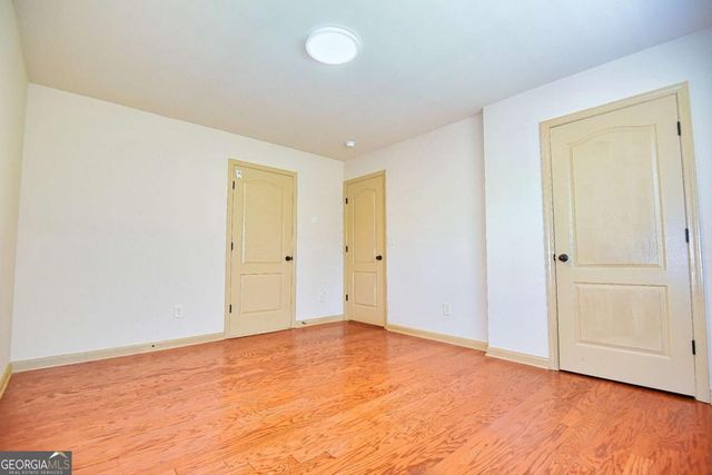 1721 Bridle Road, Lawrenceville, GA 30043
