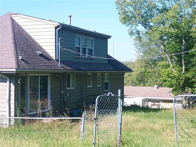 7520 E 75TH Street, Kansas City, MO 64138