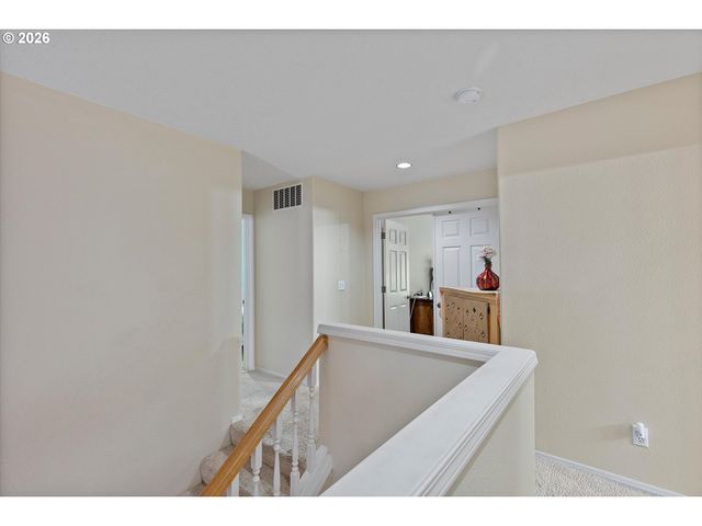 14854 Nw FAWNLILY Dr, Portland, OR 97229