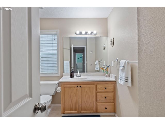 14854 Nw FAWNLILY Dr, Portland, OR 97229