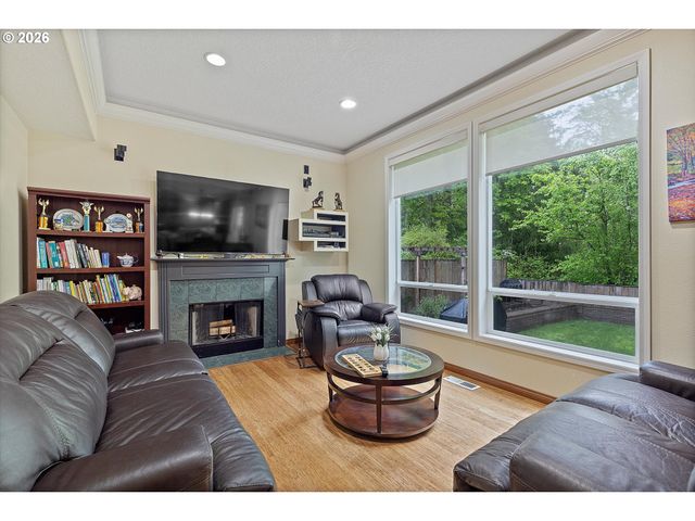 14854 Nw FAWNLILY Dr, Portland, OR 97229