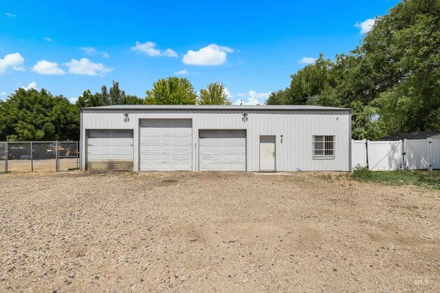 629 Lone Star Road, Nampa, ID 83651