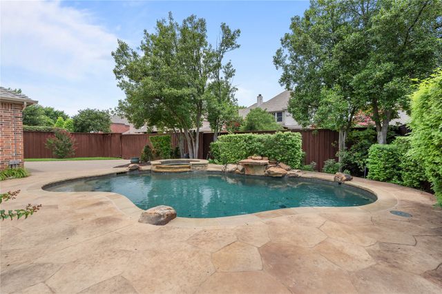3325 Edwards Drive, Plano, TX 75025