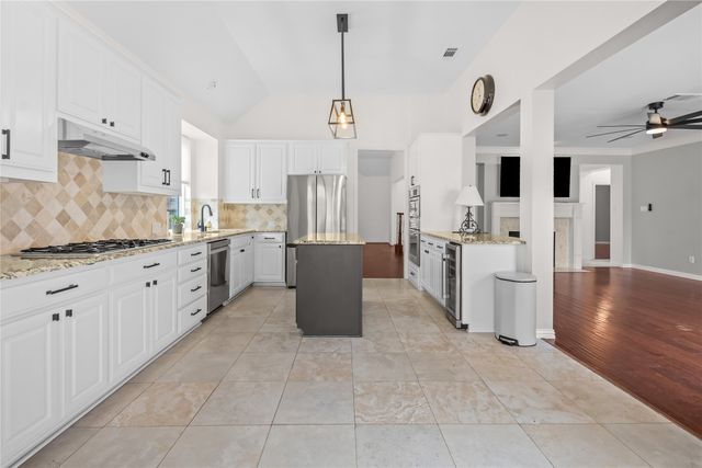 3325 Edwards Drive, Plano, TX 75025