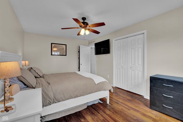 3520 Lantern Lane, Columbus, IN 47203