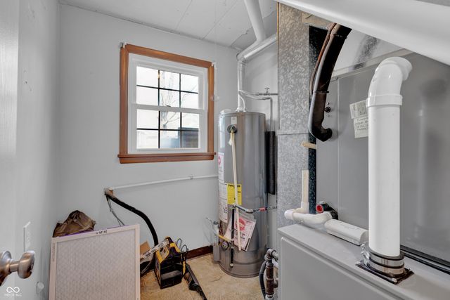 3520 Lantern Lane, Columbus, IN 47203