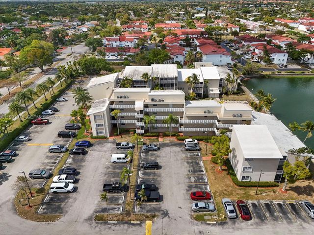 21121 SW 85th Ave 202, Cutler Bay, FL 33189