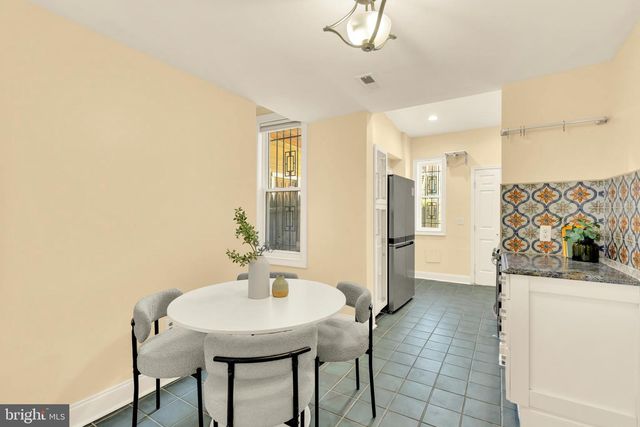 1115 HOLBROOK TER NE, Washington, DC 20002