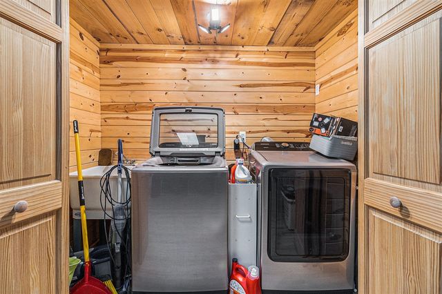 15778 Peters Farm Road, Irons, MI 49644