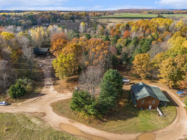 15778 Peters Farm Road, Irons, MI 49644