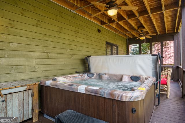 1449 Cherokee Lane, Mccaysville, GA 30555