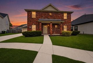 1911 Oak Hollow Court, Missouri City, TX 77489