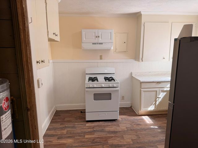 4838 Woodmont Drive, Jackson, MS 39206