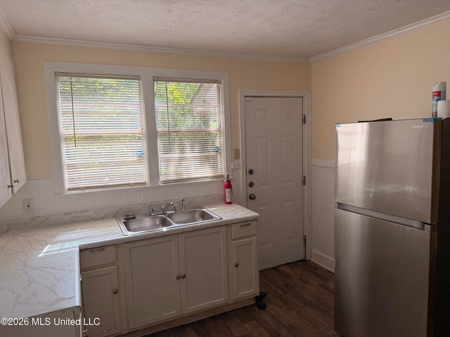4838 Woodmont Drive, Jackson, MS 39206