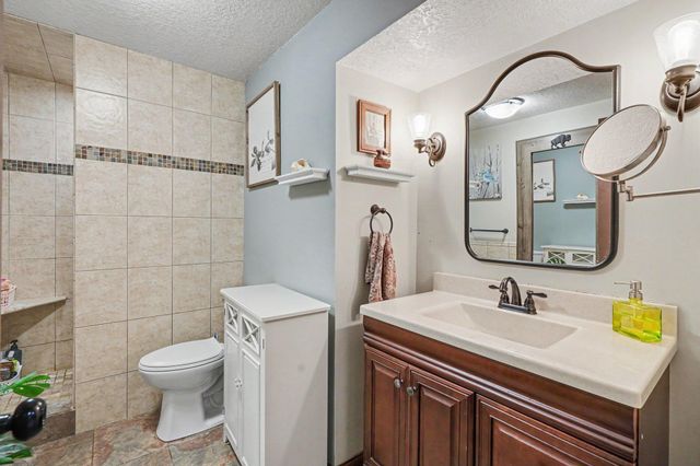 957 118th Lane NW, Coon Rapids, MN 55448