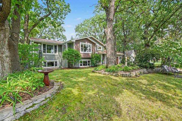 957 118th Lane NW, Coon Rapids, MN 55448