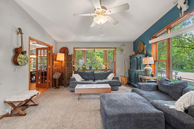 957 118th Lane NW, Coon Rapids, MN 55448