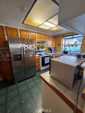 1529 Arrow Creek Dr, Perris, CA 92571