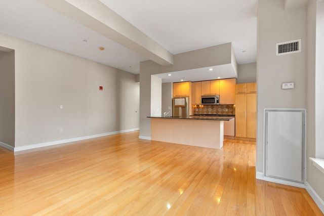 40 Fay Street 301, Boston, MA 02118