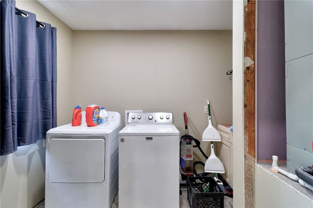 45 S Pine Street, Fellsmere, FL 32948