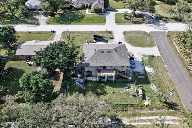 45 S Pine Street, Fellsmere, FL 32948