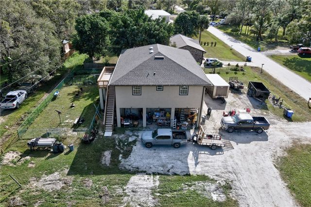 45 S Pine Street, Fellsmere, FL 32948