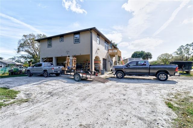 45 S Pine Street, Fellsmere, FL 32948