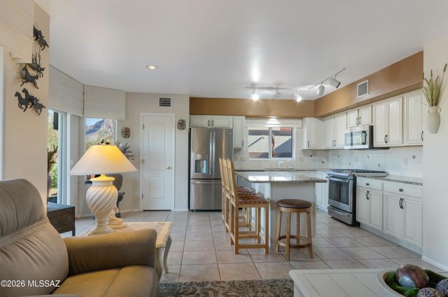 11384 N Sawtooth Road, Tucson, AZ 85737